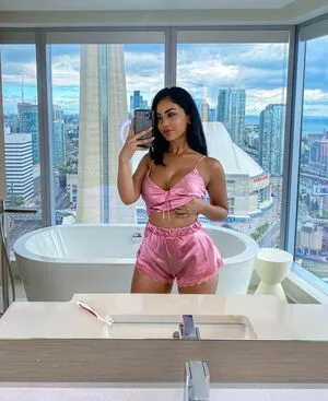 Aneeqa Farid OnlyFans Leaked Free Thumbnail Picture - #SkYh6V1HNg