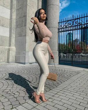 Aneeqa Farid OnlyFans Leaked Free Thumbnail Picture - #T71yGTFrtA