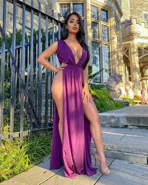 Aneeqa Farid OnlyFans Leaked Free Thumbnail Picture - #rTqne9Jdqf