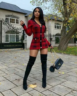 Aneeqa Farid OnlyFans Leaked Free Thumbnail Picture - #vvC0UCIKkz