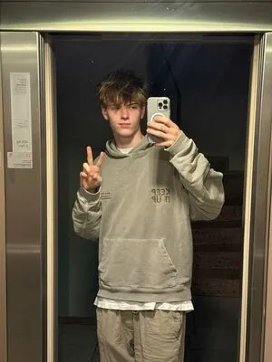 Anepicboy OnlyFans Leaked Free Thumbnail Picture - #R6rztwVdr4