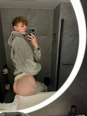 Anepicboy OnlyFans Leaked Free Thumbnail Picture - #XdUHtS3s5I