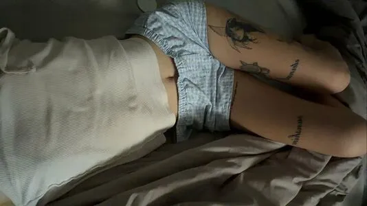 Ang22la OnlyFans Leaked Free Thumbnail Picture - #FFd4W4DKKA