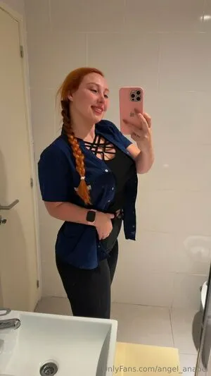 Angel Anabel OnlyFans Leaked Free Thumbnail Picture - #qkx5i8BtQs