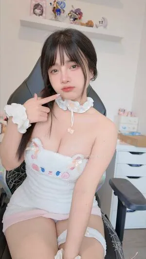 Angel Chan OnlyFans Leaked Free Thumbnail Picture - #x7IQMBa5iE