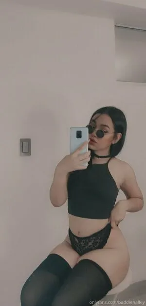 Angel Dose OnlyFans Leaked Free Thumbnail Picture - #DWZ0ABySpd