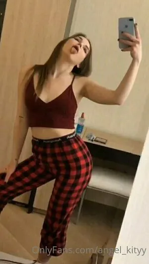 Angel Kityy OnlyFans Leaked Free Thumbnail Picture - #7YYIif9F3B