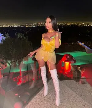 Angel Ngo OnlyFans Leaked Free Thumbnail Picture - #CjiJLzLSnd