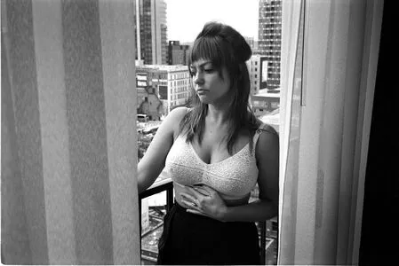Angel Olsen OnlyFans Leaked Free Thumbnail Picture - #3qJYAXPH9w