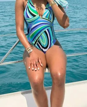 Angel Reese OnlyFans Leaked Free Thumbnail Picture - #47YtpP2cda