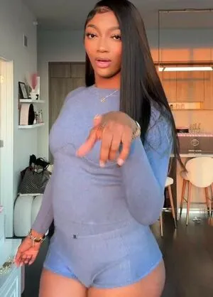 Angel Reese OnlyFans Leaked Free Thumbnail Picture - #6hOXJpayIY