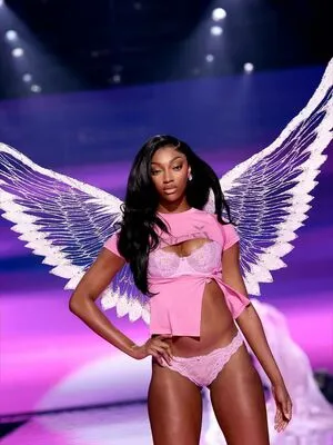 Angel Reese OnlyFans Leaked Free Thumbnail Picture - #AFKFqnC0Ns