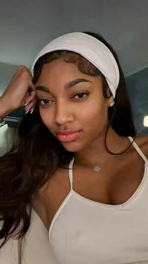 Angel Reese OnlyFans Leaked Free Thumbnail Picture - #B3q6mG0SDG