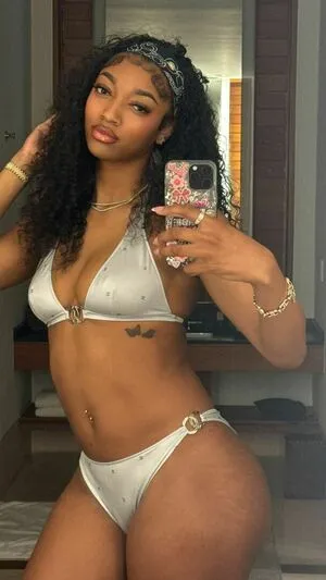 Angel Reese OnlyFans Leaked Free Thumbnail Picture - #HiNz37W4SO