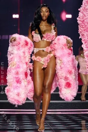 Angel Reese OnlyFans Leaked Free Thumbnail Picture - #IYkP24fL9T