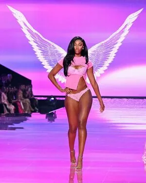 Angel Reese OnlyFans Leaked Free Thumbnail Picture - #K1IUz6kmMU