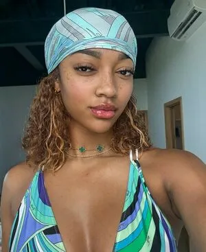 Angel Reese OnlyFans Leaked Free Thumbnail Picture - #NOAVo5JFsS