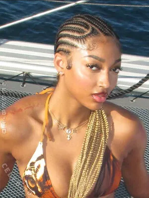 Angel Reese OnlyFans Leaked Free Thumbnail Picture - #V6di4onHTK