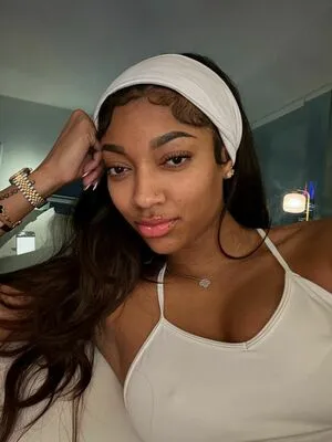 Angel Reese OnlyFans Leaked Free Thumbnail Picture - #bqt6DKox3g