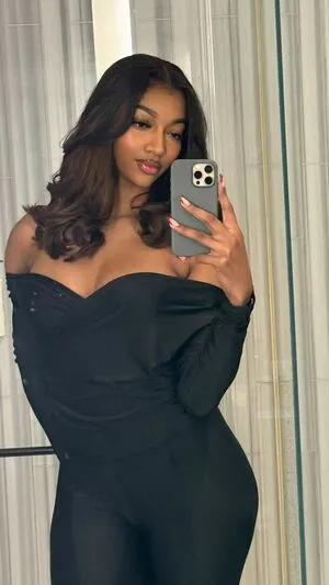 Angel Reese OnlyFans Leaked Free Thumbnail Picture - #c7YkIOEwGK