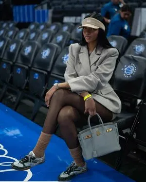 Angel Reese OnlyFans Leaked Free Thumbnail Picture - #nmb96DWsgU