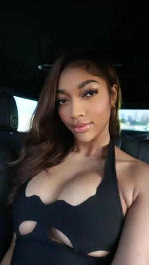 Angel Reese OnlyFans Leaked Free Thumbnail Picture - #sjxcC5Xn39