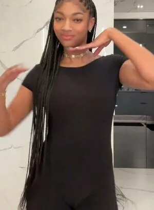 Angel Reese OnlyFans Leaked Free Thumbnail Picture - #t8tYtKC8nT