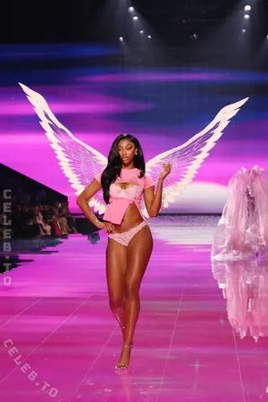 Angel Reese OnlyFans Leaked Free Thumbnail Picture - #x9iqIZPe6U