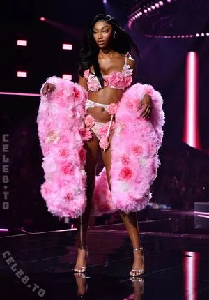 Angel Reese OnlyFans Leaked Free Thumbnail Picture - #xbryvTc30N