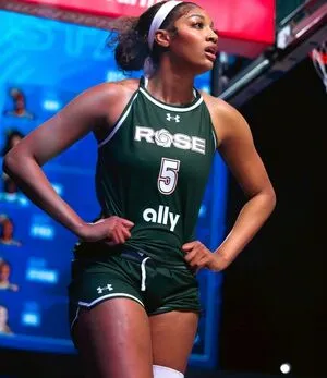Angel Reese OnlyFans Leaked Free Thumbnail Picture - #yaejFcfQ8A