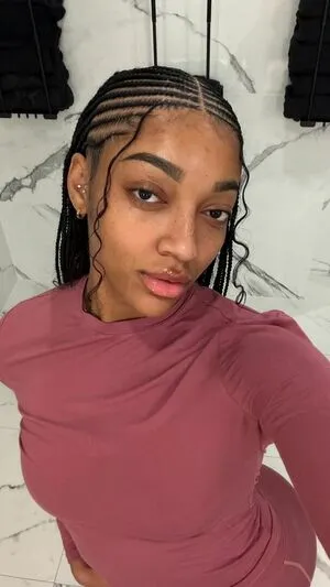 Angel Reese OnlyFans Leaked Free Thumbnail Picture - #ybqWsD9Wvu