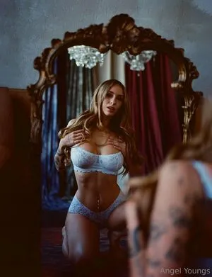 Angel Youngs OnlyFans Leaked Free Thumbnail Picture - #6n7CM50OF6