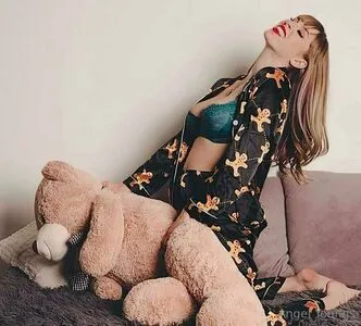 Angel Youngs OnlyFans Leaked Free Thumbnail Picture - #3XYq6OJbY2