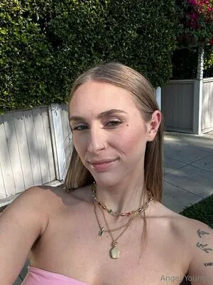 Angel Youngs OnlyFans Leaked Free Thumbnail Picture - #XAY7SqrcaZ