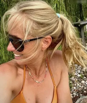 Angela Finger Erben OnlyFans Leaked Free Thumbnail Picture - #Cc5Z0Y3zWj