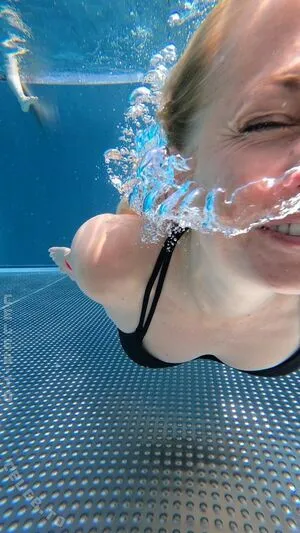 Angela Finger Erben OnlyFans Leaked Free Thumbnail Picture - #D4uadM8D6c