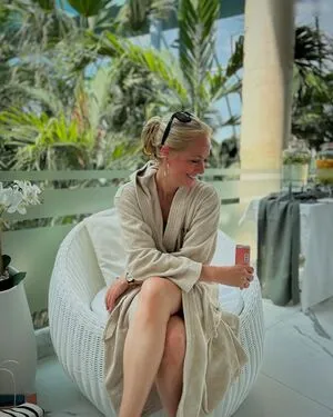 Angela Finger Erben OnlyFans Leaked Free Thumbnail Picture - #Q3qHGsidiC