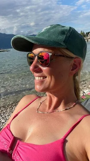 Angela Finger Erben OnlyFans Leaked Free Thumbnail Picture - #iGDOeYynB8