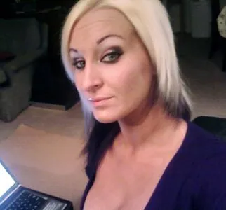 Angela Hunt OnlyFans Leaked Free Thumbnail Picture - #zPsKtfhxtg