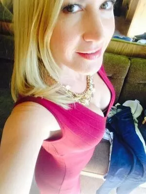 Angela Kinsey OnlyFans Leaked Free Thumbnail Picture - #5TqpVYb5aB