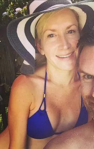 Angela Kinsey OnlyFans Leaked Free Thumbnail Picture - #EJKMfd6mQe