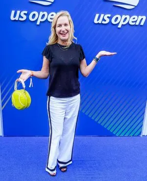 Angela Kinsey OnlyFans Leaked Free Thumbnail Picture - #brDEKO4QXq