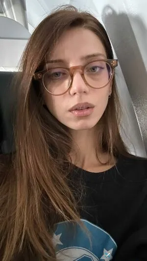 Angela Sarafyan OnlyFans Leaked Free Thumbnail Picture - #qFhHhdkSOQ