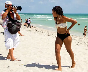 Angela Simmons OnlyFans Leaked Free Thumbnail Picture - #Ep1EEydvQ8