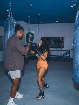 Angela Simmons OnlyFans Leaked Free Thumbnail Picture - #SlTm5db25e