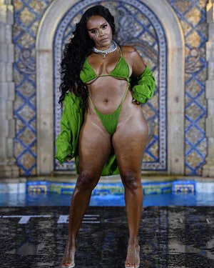 Angela Simmons OnlyFans Leaked Free Thumbnail Picture - #V1B846g9DC