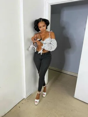 Angela Simmons OnlyFans Leaked Free Thumbnail Picture - #q6onbMHFrQ