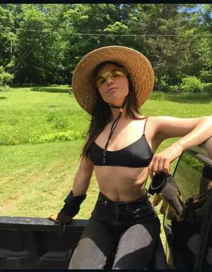Angela Trimbur OnlyFans Leaked Free Thumbnail Picture - #PXDaRfcjQv