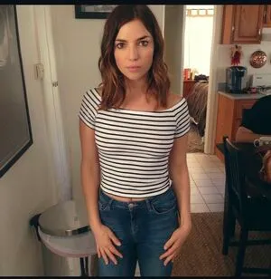Angela Trimbur OnlyFans Leaked Free Thumbnail Picture - #iZ6753bFPC