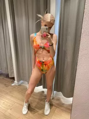 Angeladevil666 OnlyFans Leaked Free Thumbnail Picture - #LweDm9lND3